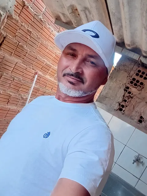 José