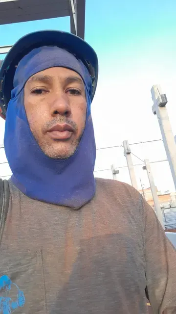 SLC INSTALACOES E MANUTENCOES ELETRICAS