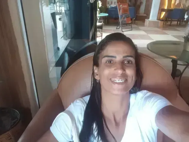 FERNANDA COUTINHO