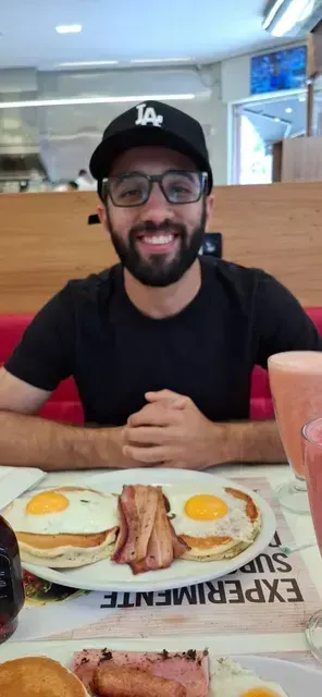 LUCAS SANTOS