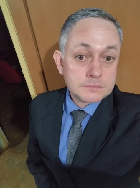 ELENILSON SIQUEIRA DE ALMEIDA