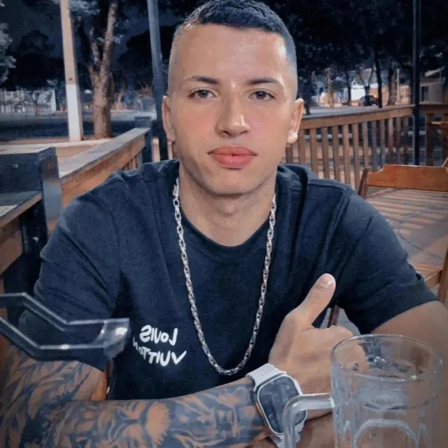WILIAM ESRON ANTUNES DA SILVA