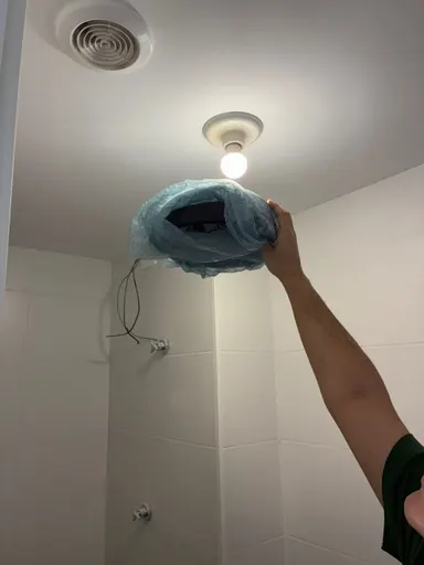 Logo de Souza elétrica residencial e predial