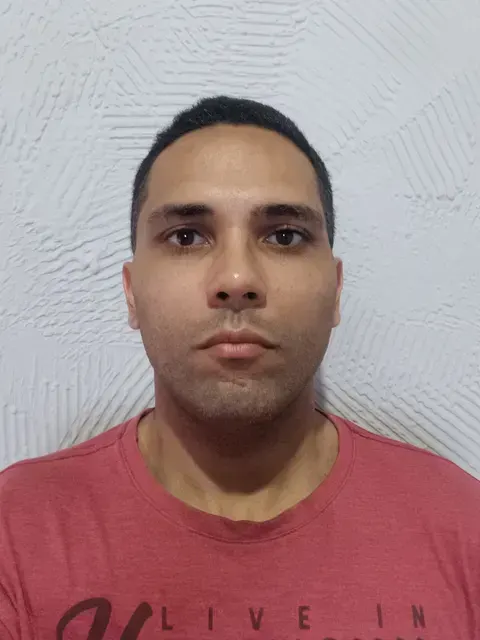 ADRIANO MACEDO DA SILVA