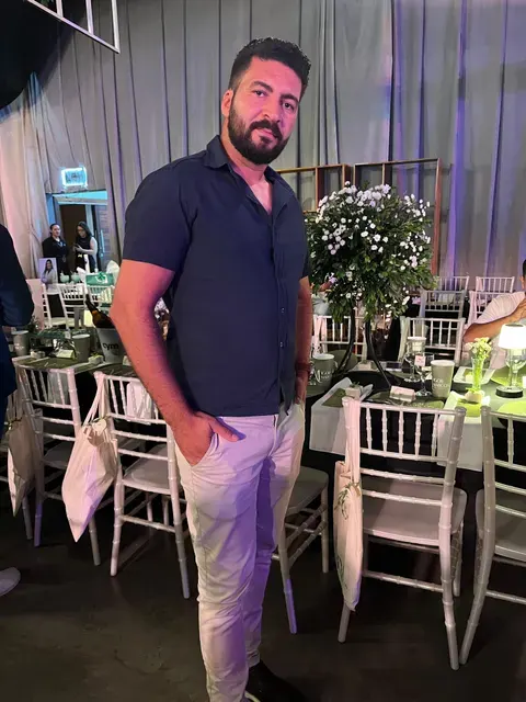 Arnon elétrica