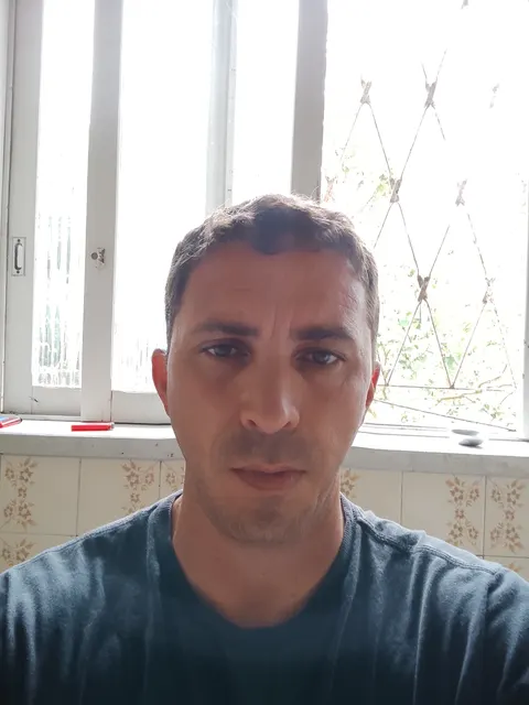 LEANDRO KLUG BARCELLOS
