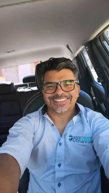 Poly Serviços