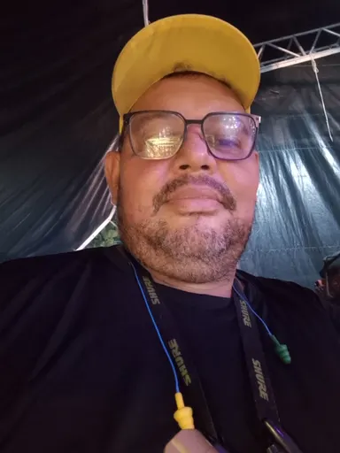 Logo de marcos antonio amorim