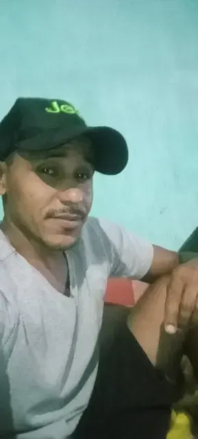 ROBERTO SANTOS DE ARAUJO
