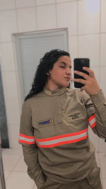 GIOVANNA OLIVEIRA