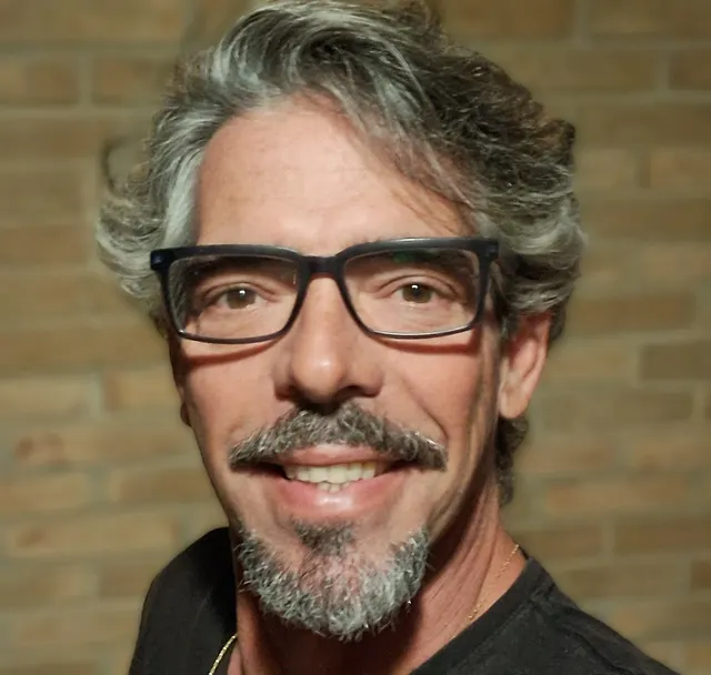 EVANDRO TEIXEIRA DE OLIVEIRA