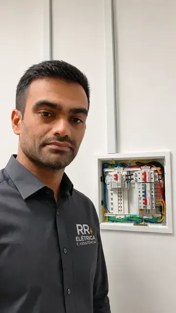 Rr Elétrica E Assistência